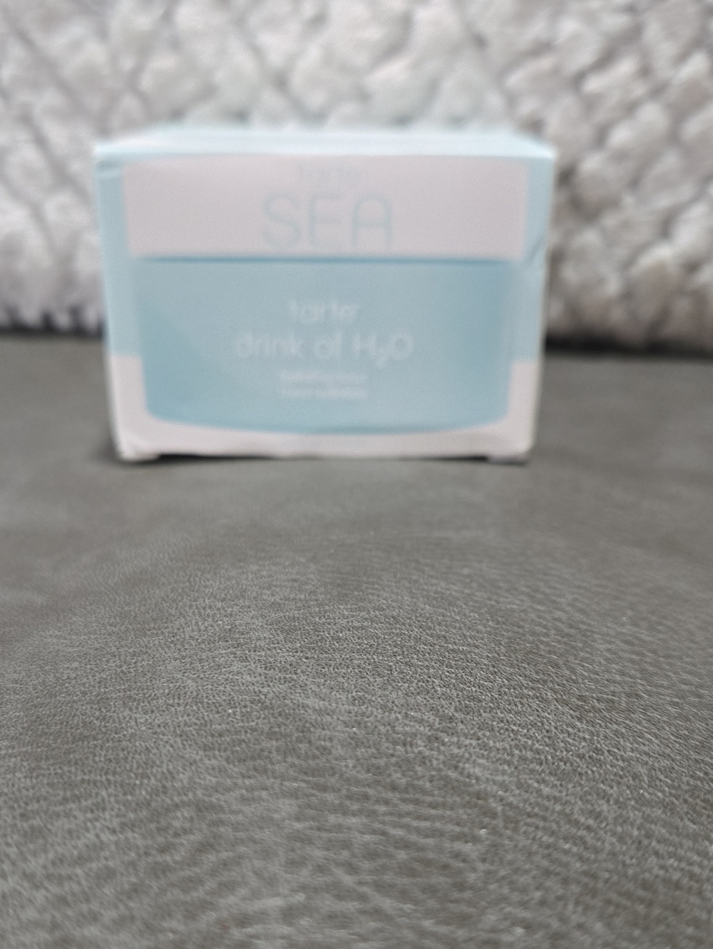 tarte SEA Drink of H2O Hydrating Cream - Light Blue & White Packaging